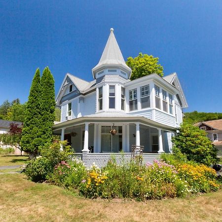 Streamside Victorian Villa Margaretville Exteriör bild